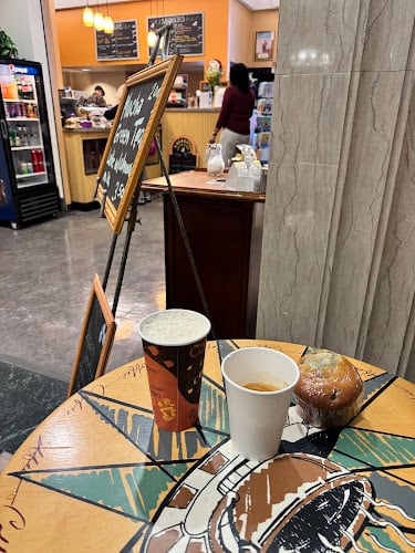 claude s corner cafe 1 1