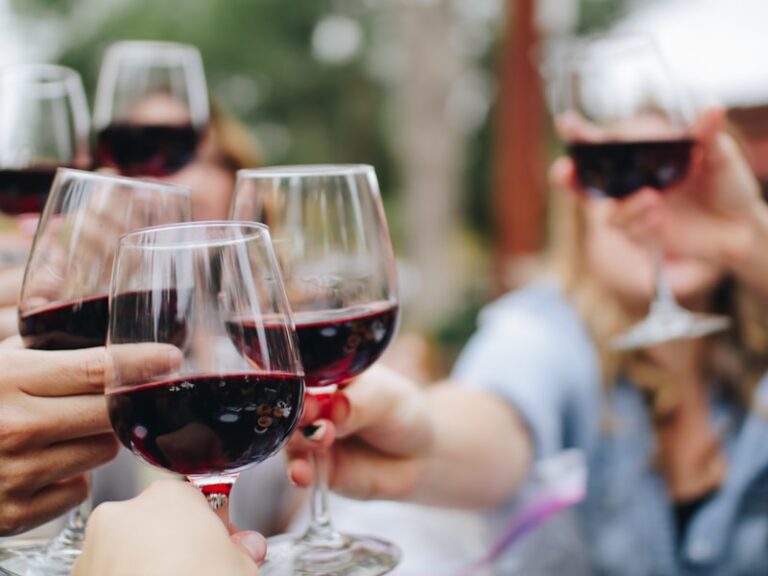 wine tasting 1 768x576